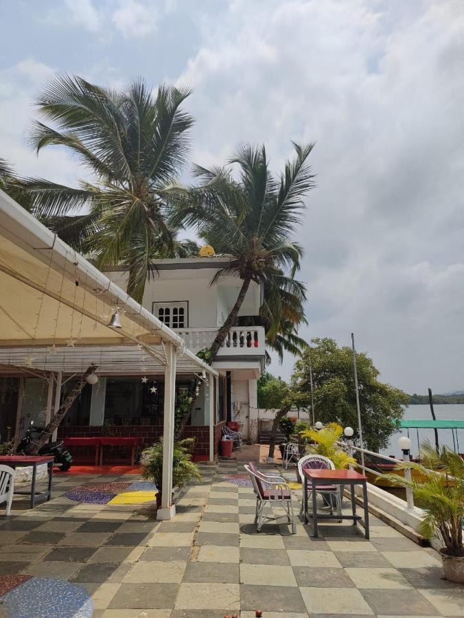 M Aples Jacks Place Otel Cavelossim Dış mekan fotoğraf